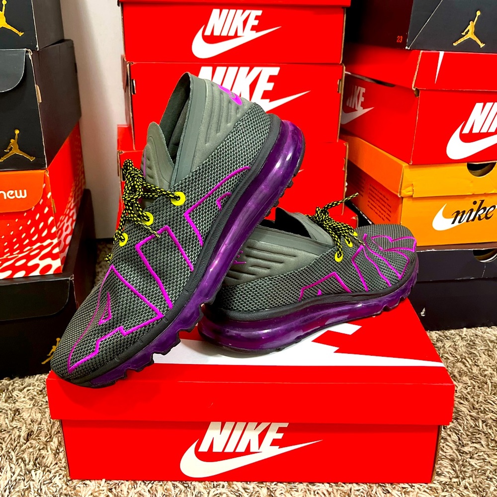 Tracyng 1902’s closet Nwt Nike airmax flair su